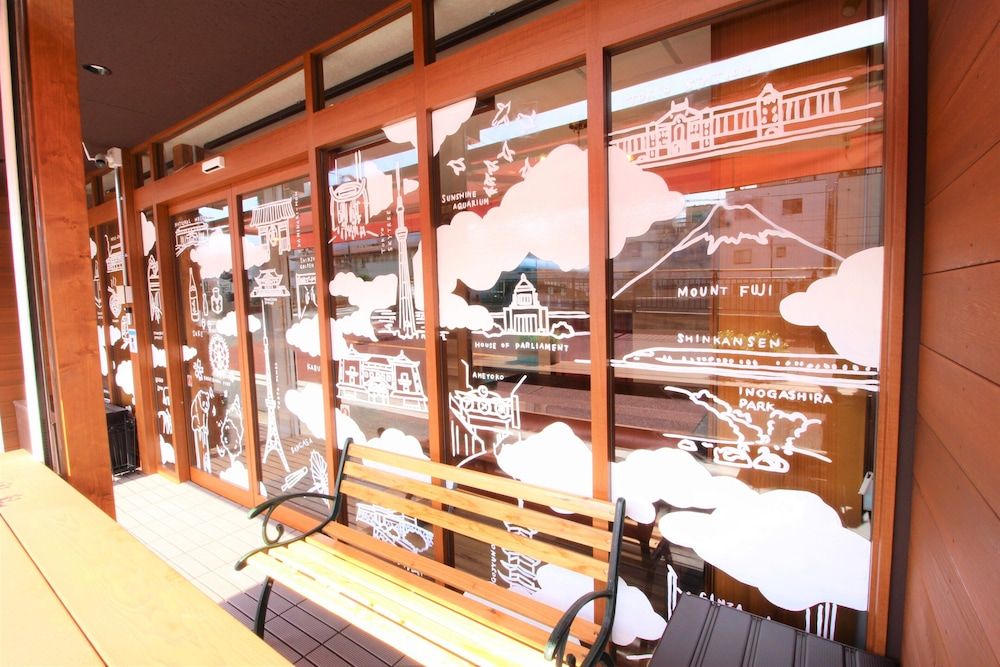 undefined rakuna Inn 河～oshiage 10