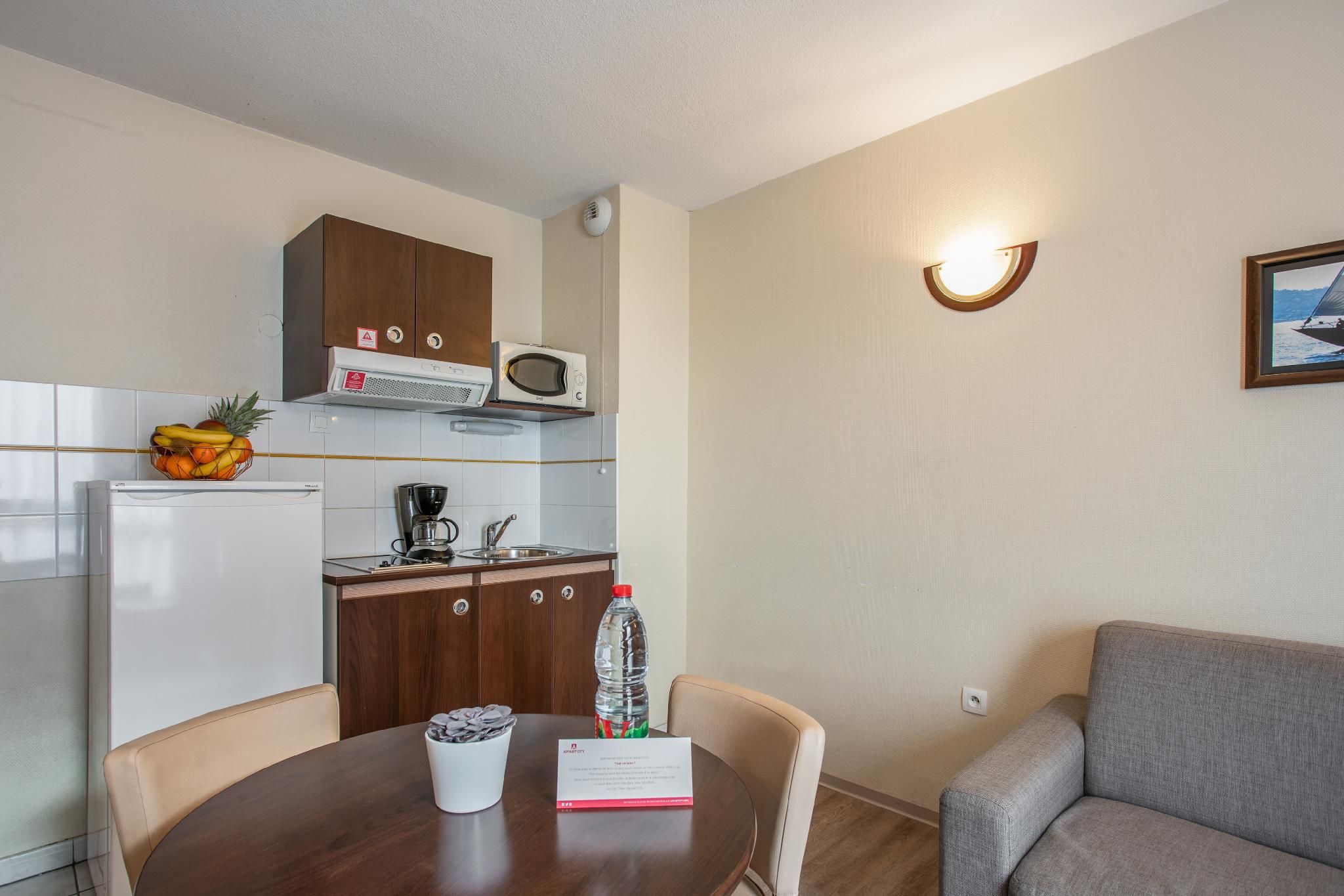 Appart'City Classic Nîmes Superior Apartment 3