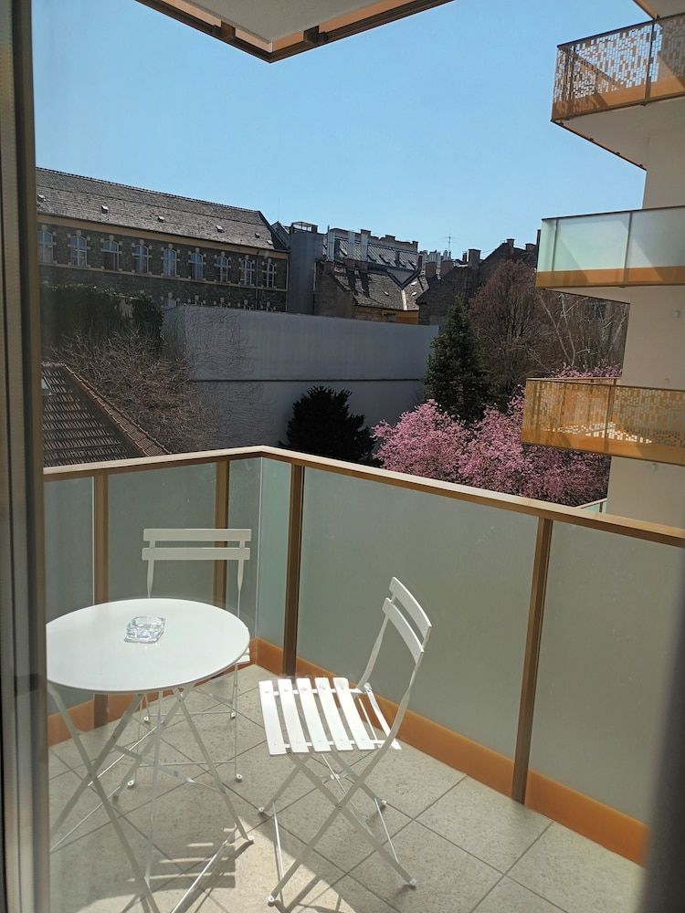 undefined Vagabond Grand'Or 9