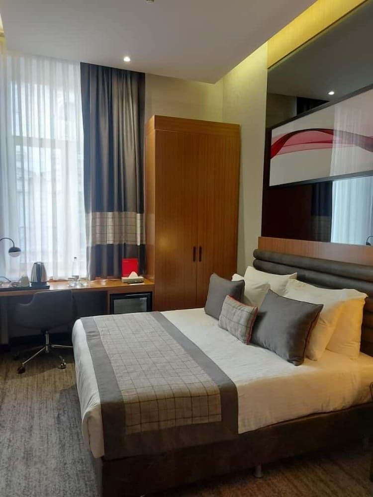 undefined Ramada by Wyndham Budapest City Center 3