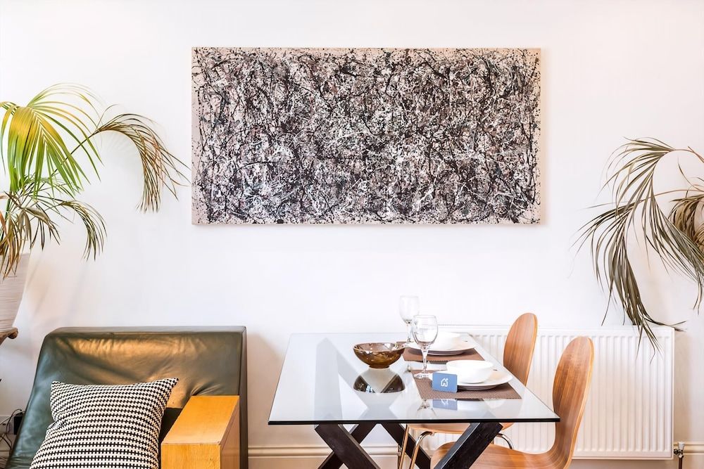 undefined FLO - Bright and Spacious Notting Hill Nest