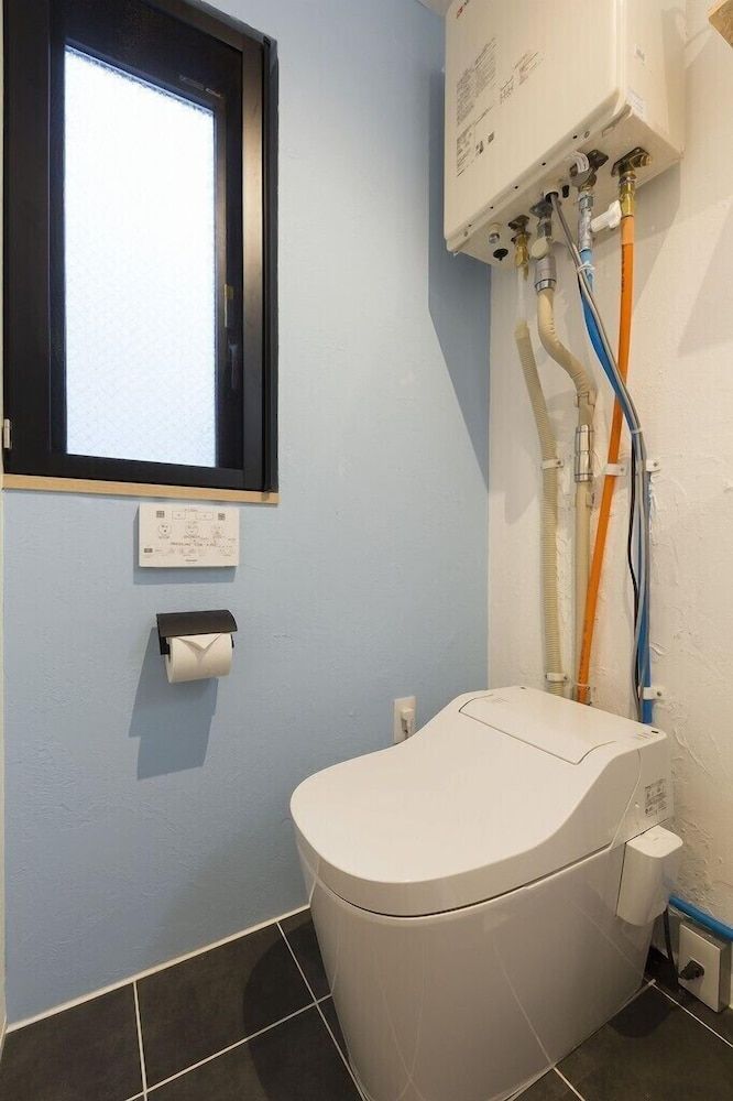 undefined C4 Maison Philippe Shitaya 403 9