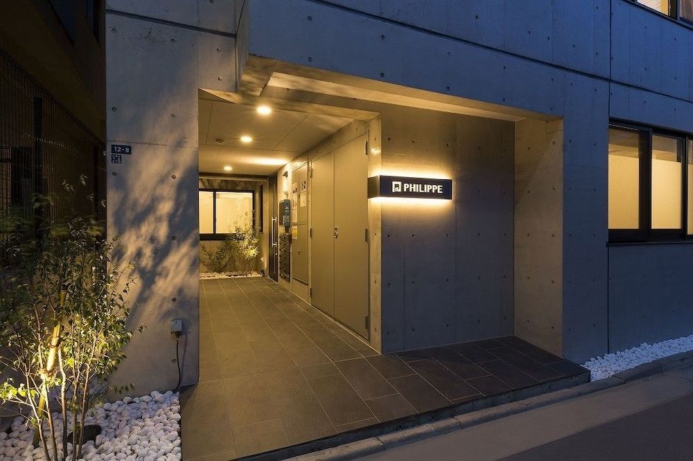 undefined C4 Maison Philippe Shitaya 403 4