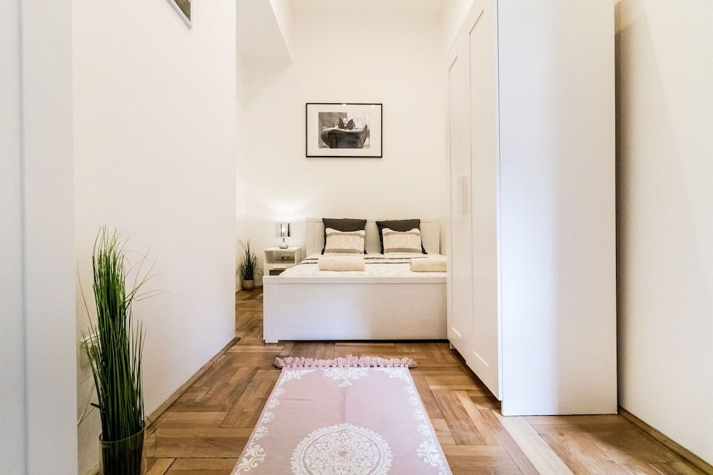 undefined Real Apartments Klauzal II 4