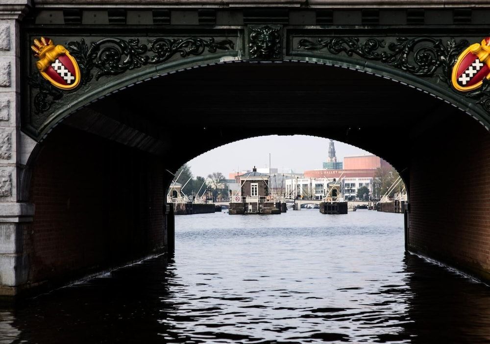 undefined SWEETS - Amstelschutsluis 3