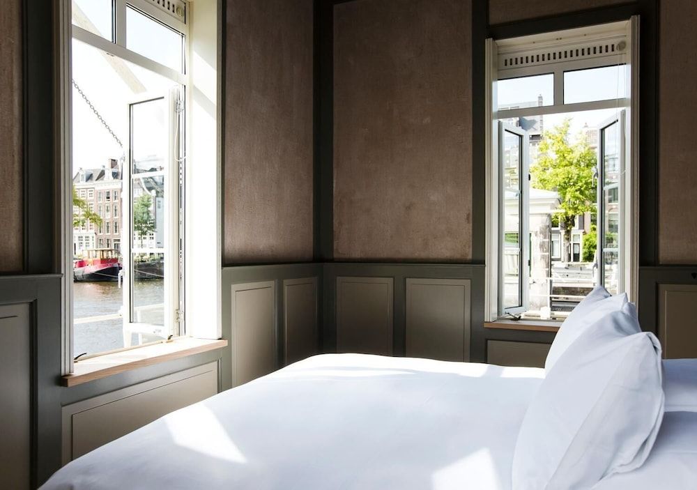 undefined SWEETS - Amstelschutsluis 8