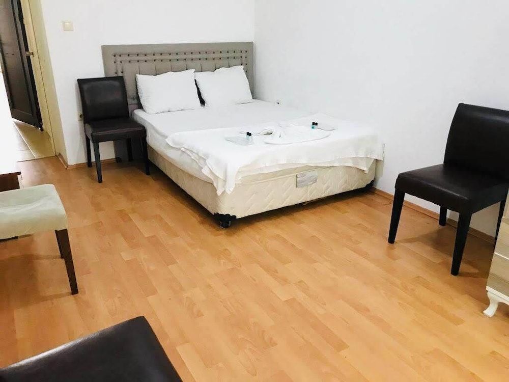 undefined Akdemir House 10