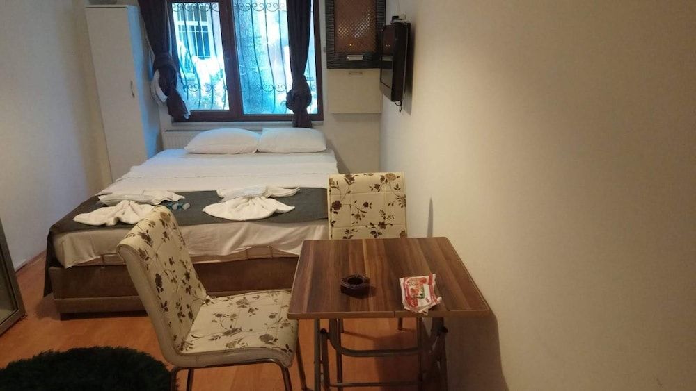 undefined Akdemir House 6