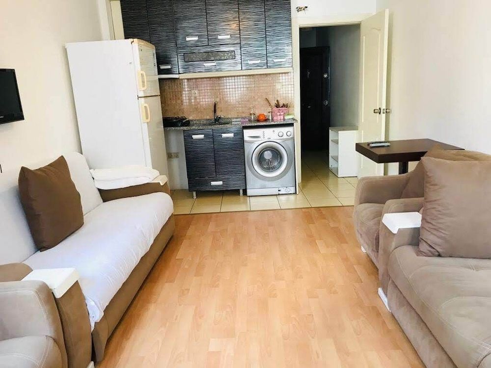 Akdemir House Family Apartment 11