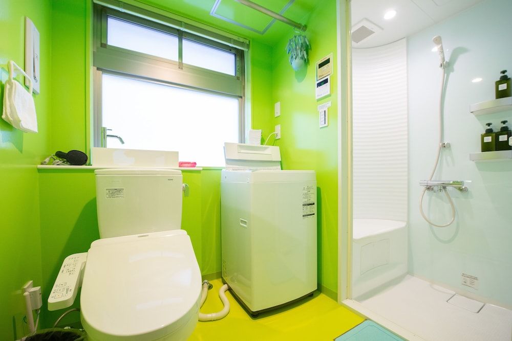 bmj Hyakunincho Economy Triple Room, Non Smoking 9