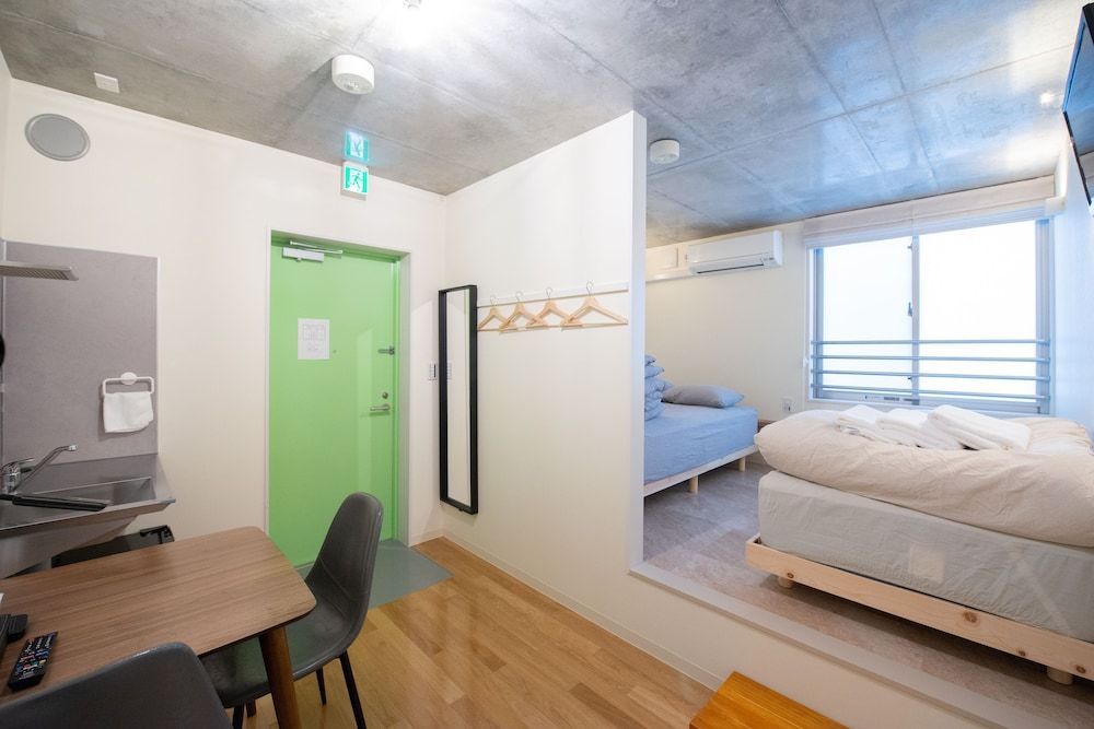 undefined bmj Hyakunincho 2