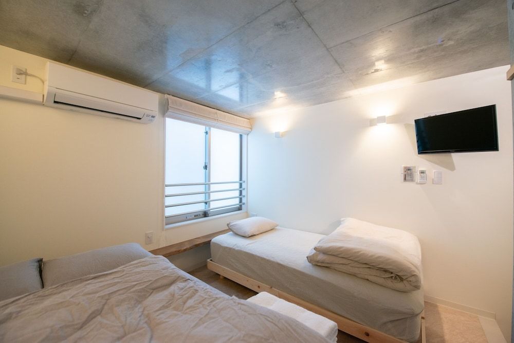 bmj Hyakunincho Economy Triple Room, Non Smoking 3