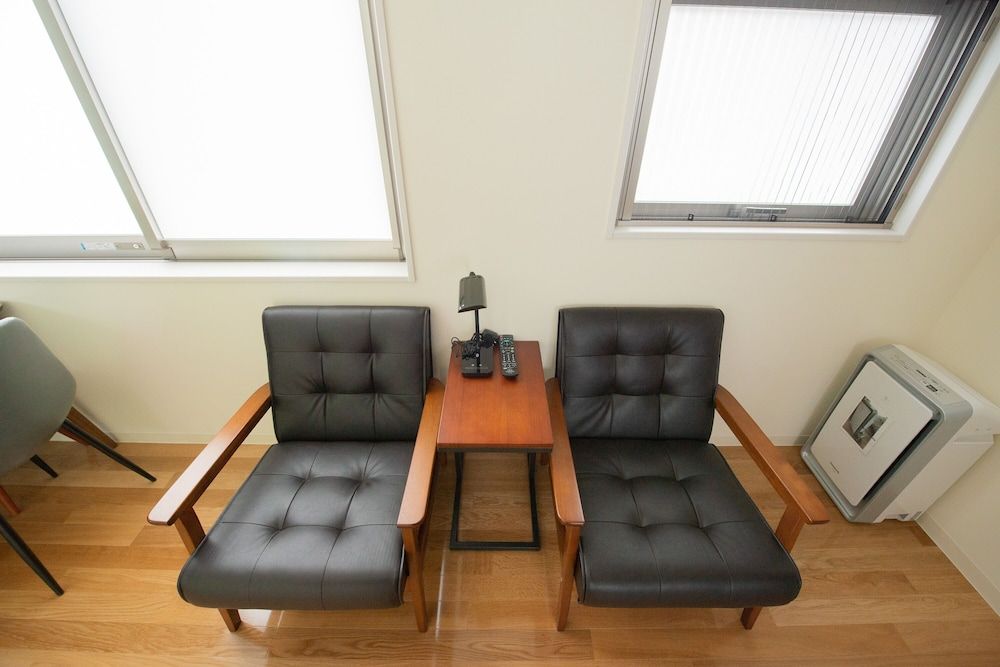 undefined bmj Hyakunincho 10