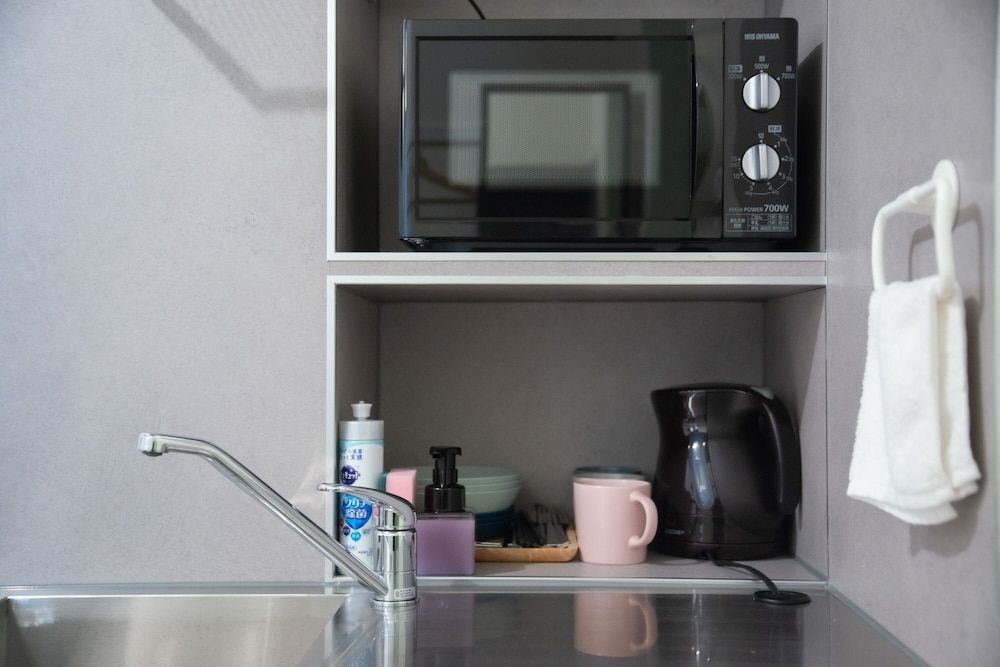 bmj Hyakunincho Economy Triple Room, Non Smoking 8