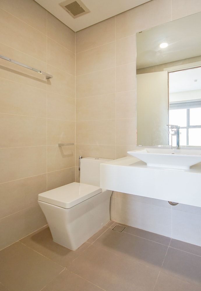 undefined Ho Chi Minh Infinity Pool Apartment 9