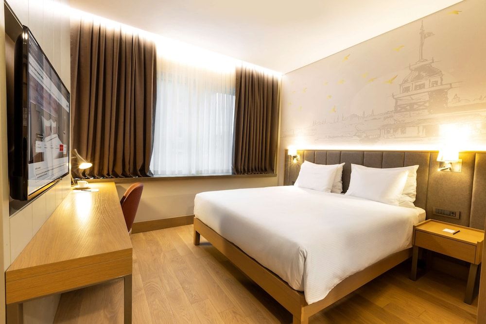 Radisson Hotel Istanbul Harbiye Standard Room 3