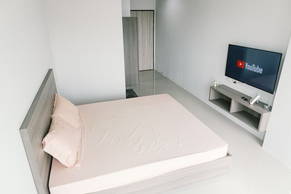 undefined AFP Residence 8