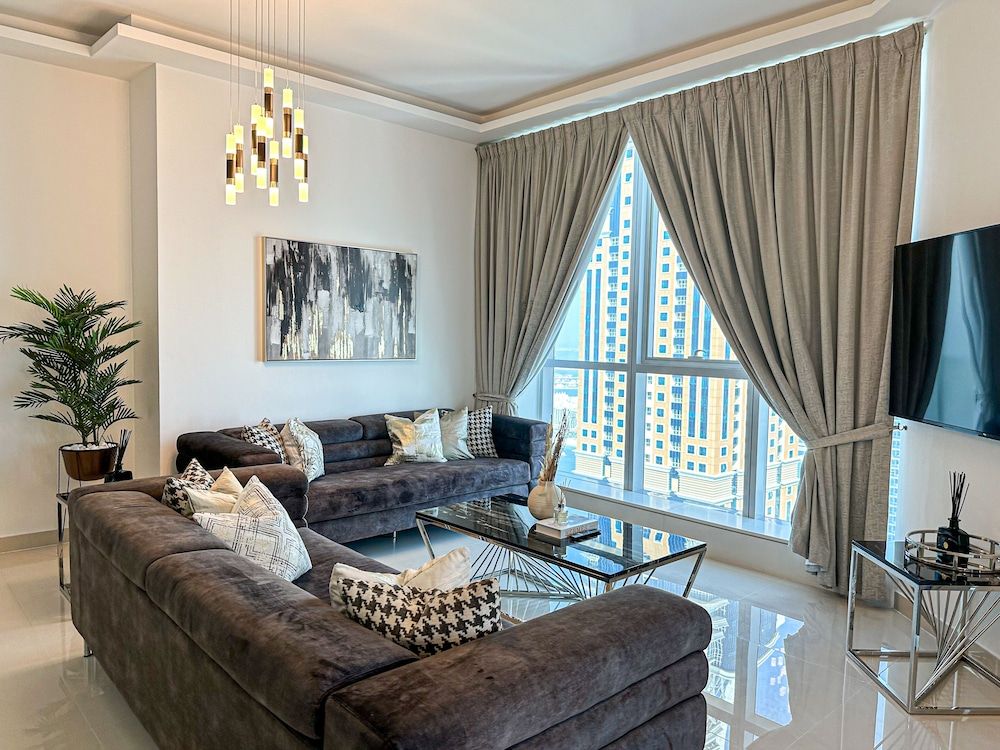 undefined HiGuests - The Marina Torch