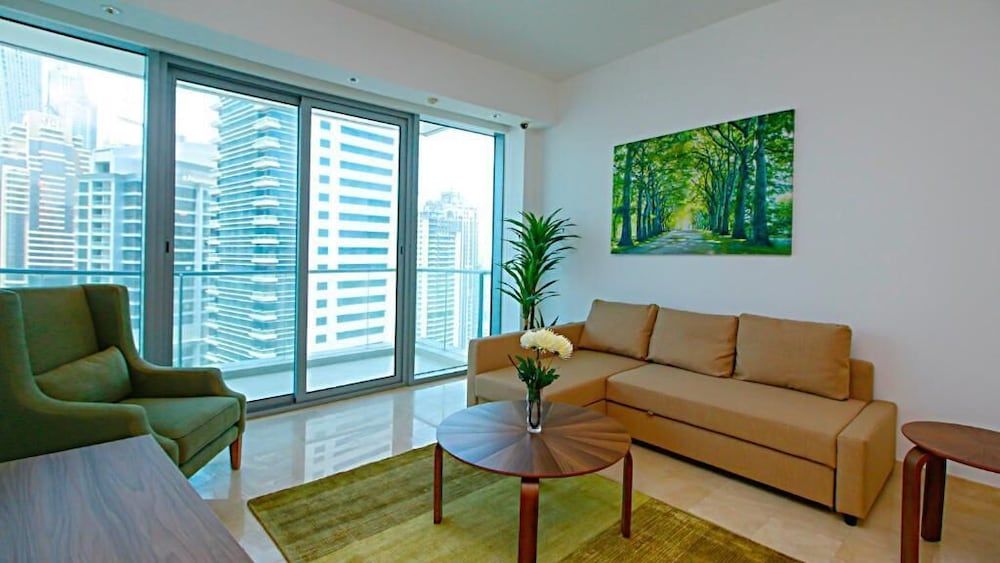 undefined R&H Trident Grand Residences 10