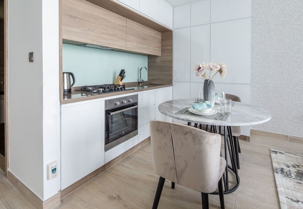 undefined Remarkable Value Studio Apartment In Unbeatable Location! 7