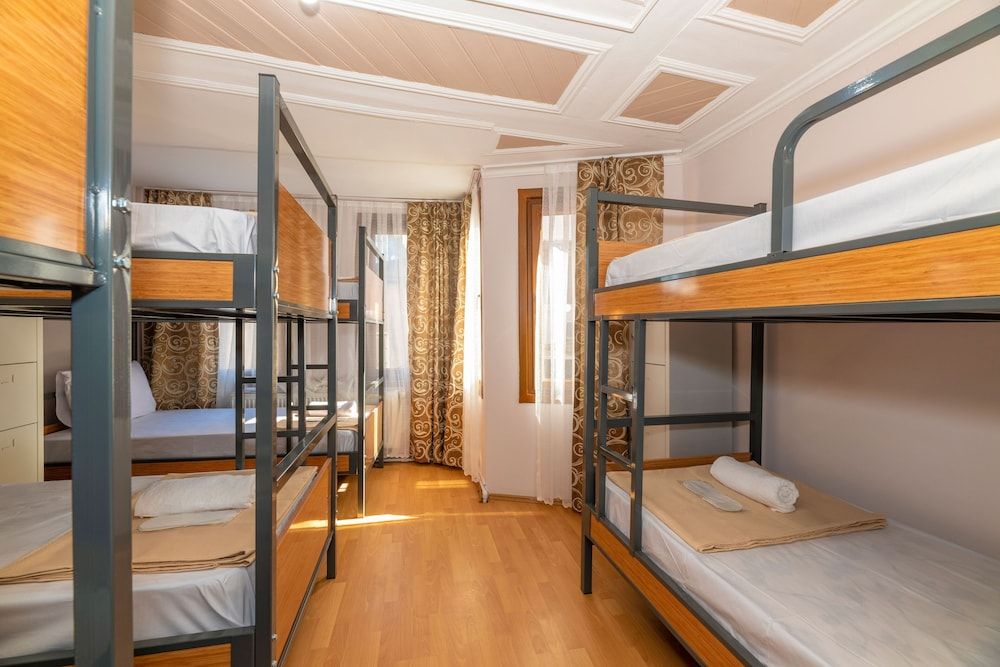 undefined Taksim Wooden House Hostel 4