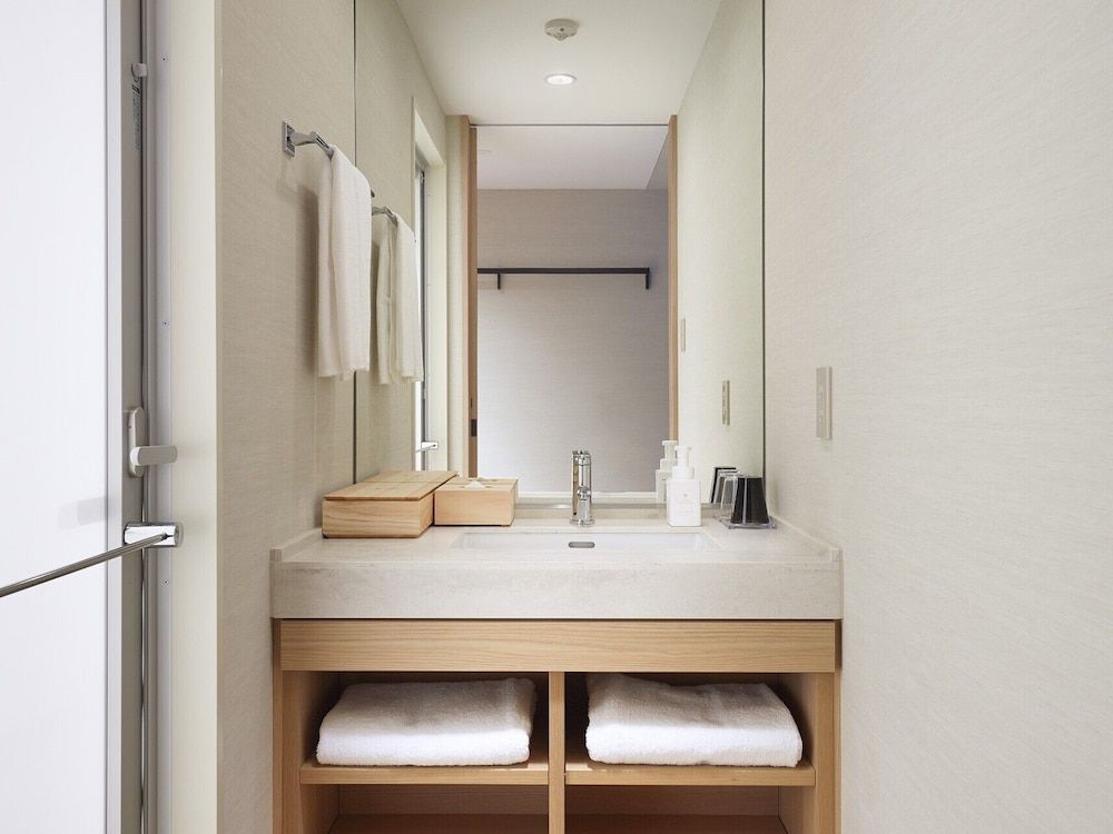 Twin Room with Tatami Area, Non Smoking with Onsen ticket