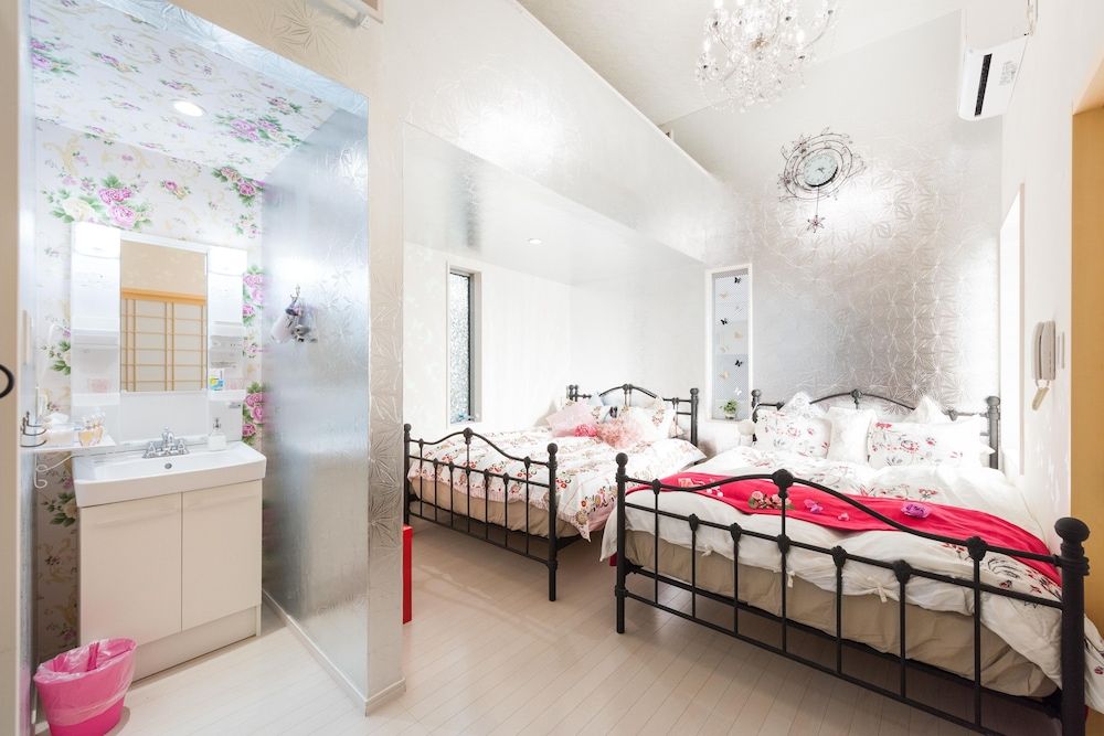 Papillon Paradis Nishi-Shinjuku Deluxe Suite, 3 Bedrooms (1st Floor) 2