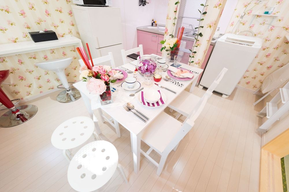 undefined Papillon Paradis Nishi-Shinjuku 6