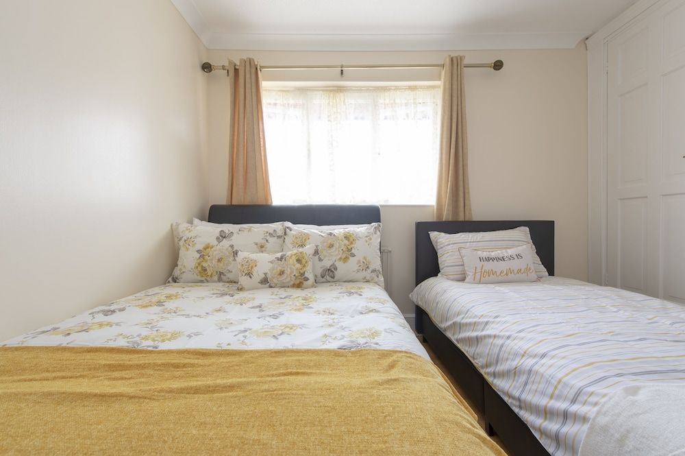 undefined Abkat Holiday Home