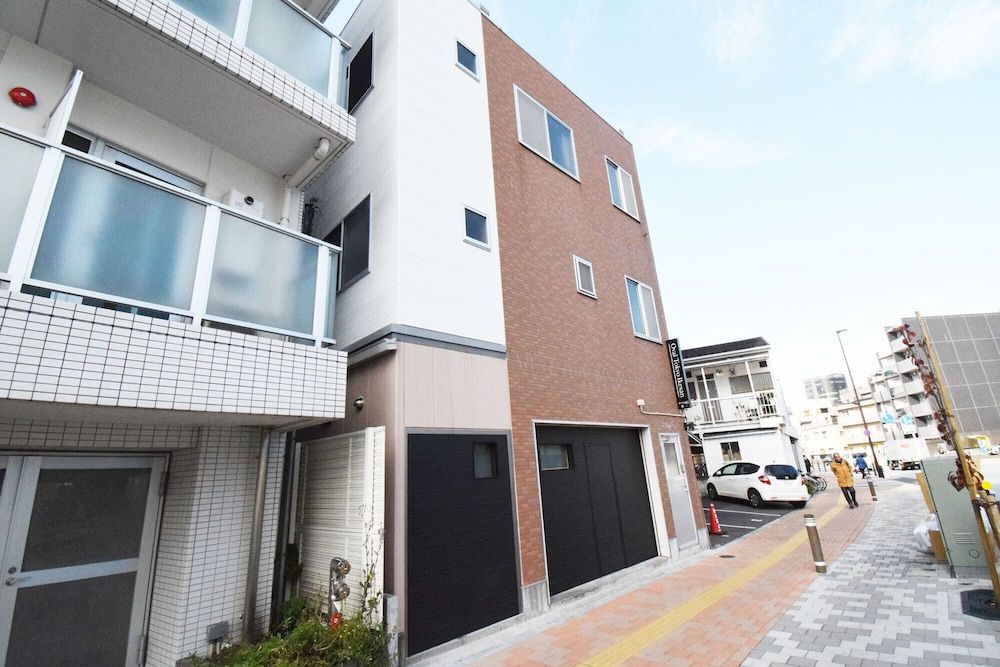 undefined Oval Tokyo Ikesan 101 2