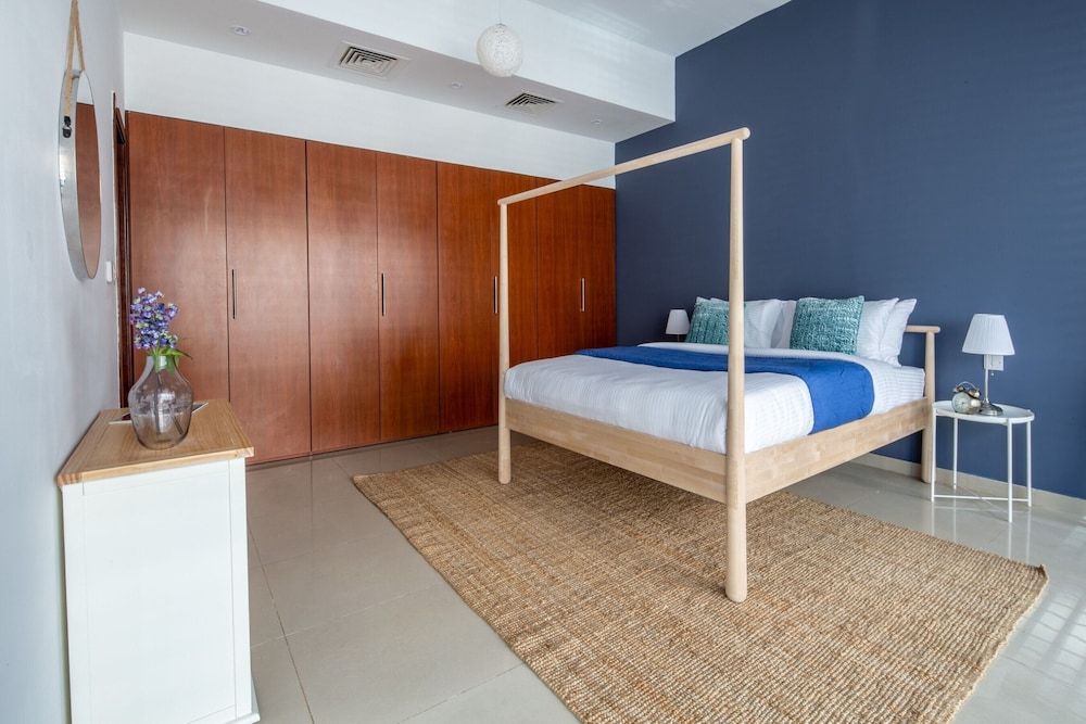 undefined Lively & Spacious 1BR Loft in Dubai Marina 8