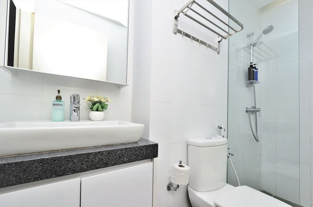 undefined Cozy Family Suite Apartment 8