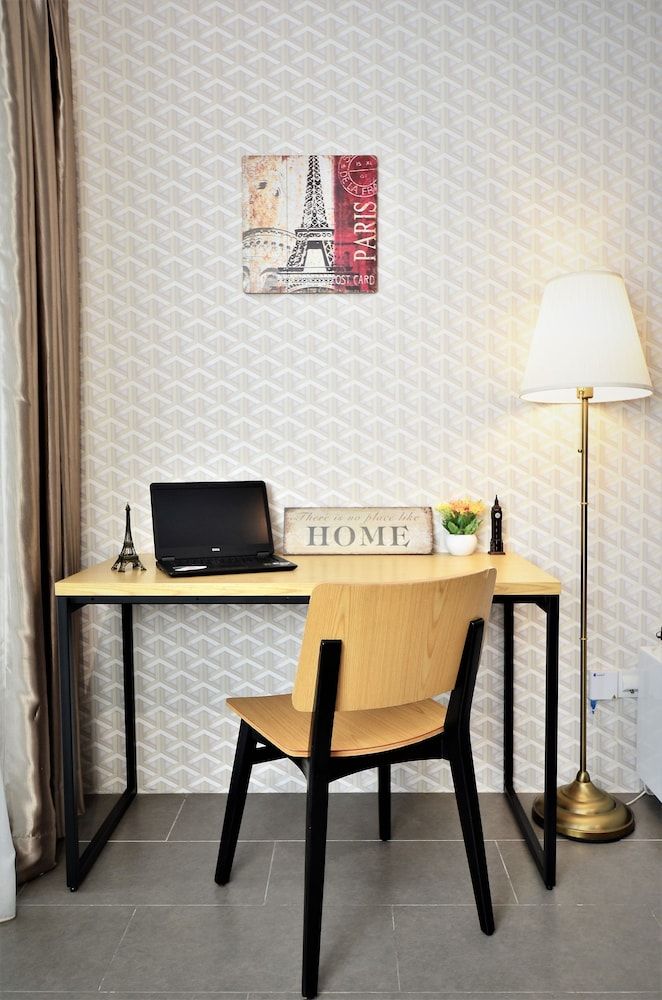 Cozy Family Suite Apartment Infinity Pool Designer Suite Apartment [30] 13