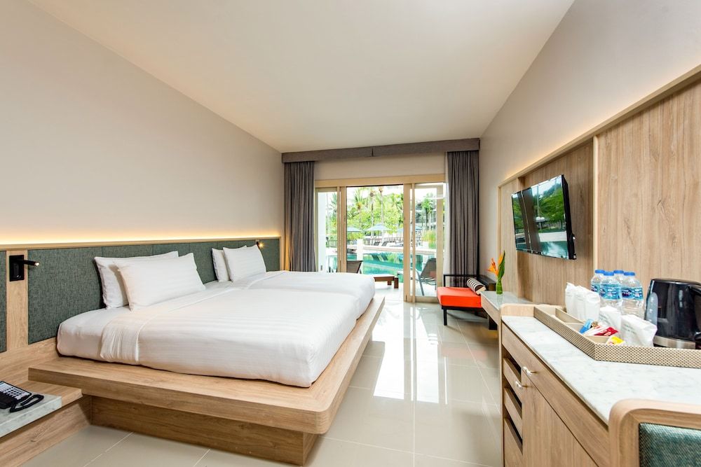 undefined Holiday Ao Nang Beach Resort Krabi 3