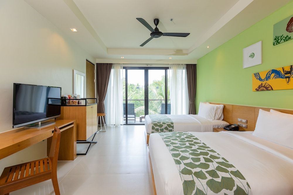 Holiday Ao Nang Beach Resort Krabi Family Garden View Room 6