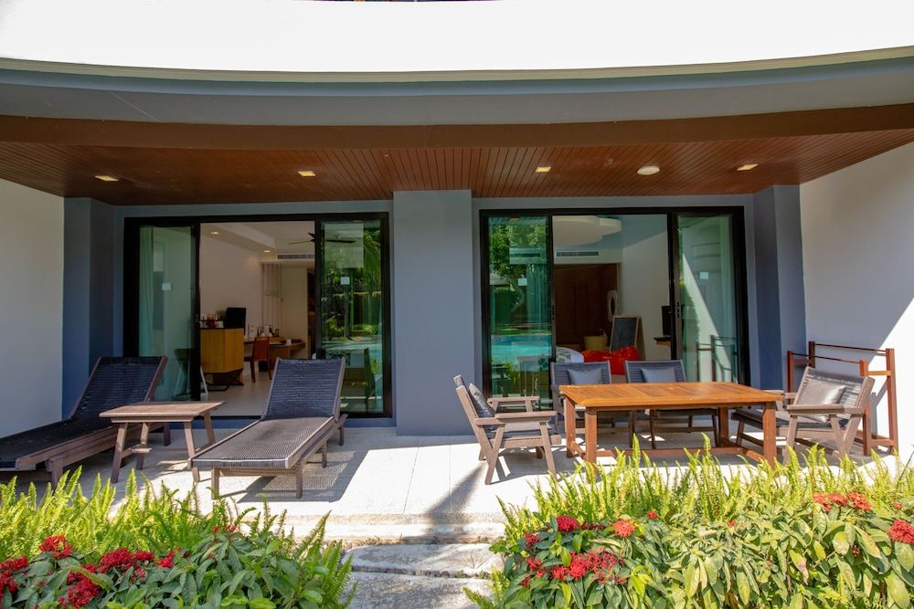 undefined Holiday Ao Nang Beach Resort Krabi 5