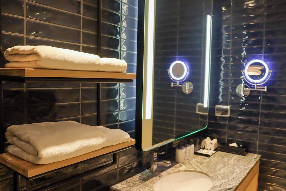 Holiday Ao Nang Beach Resort Krabi Family Garden View Room 13