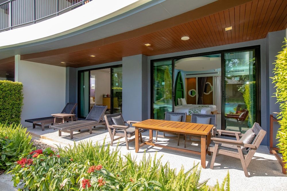 undefined Holiday Ao Nang Beach Resort Krabi 3