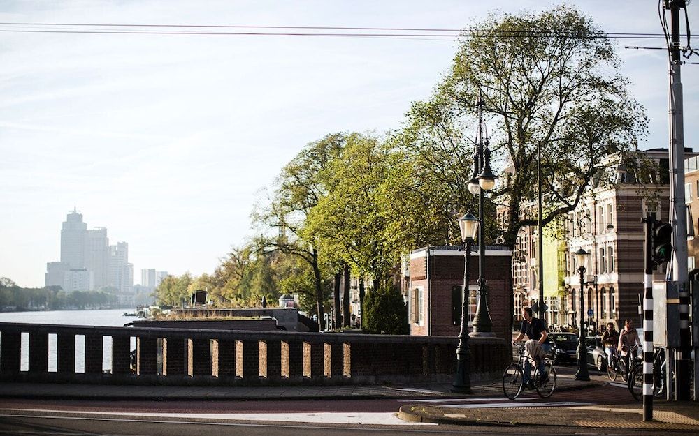 undefined SWEETS - Nieuwe Amstelbrug 4