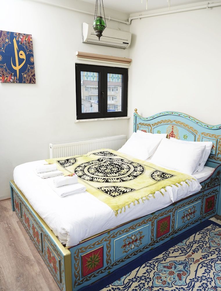 Elele Boutique Aparts Romantic Loft, 1 Double Bed, Terrace, City View