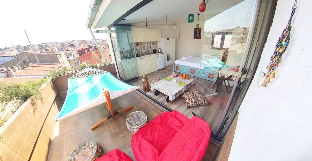 Elele Boutique Aparts Romantic Loft, 1 Double Bed, Terrace, City View 15