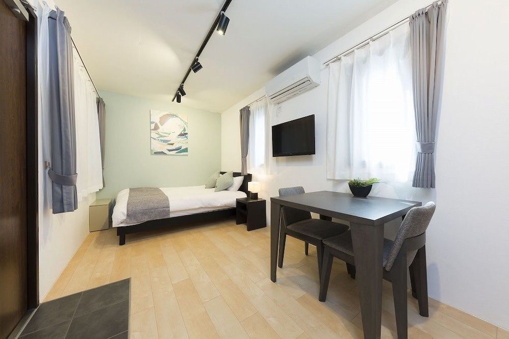 undefined B3  Maison Philippe Shitaya 302 6