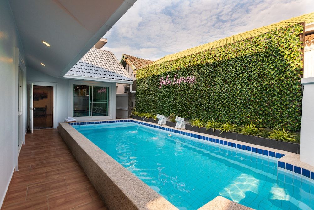 undefined Gala Express 3