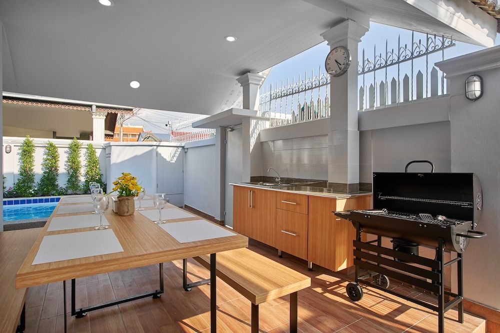 undefined Gala Express 9