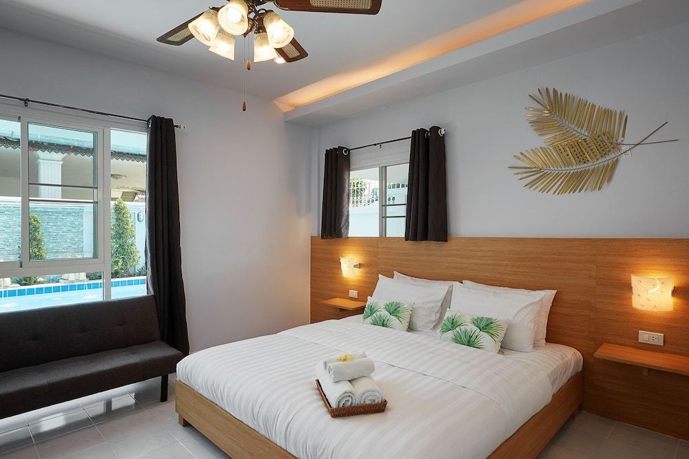 Gala Express Deluxe Villa, 4 Bedrooms, Private Pool 3