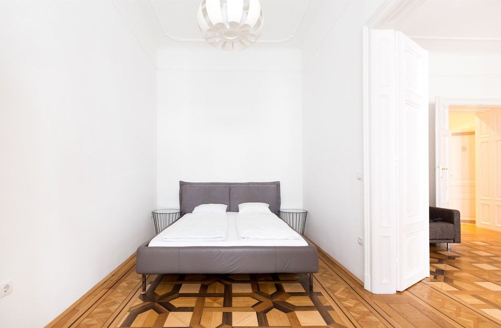 undefined HeyMi Apartments Stephansdom 4