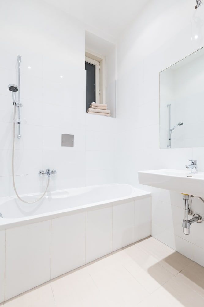 undefined HeyMi Apartments Stephansdom 9