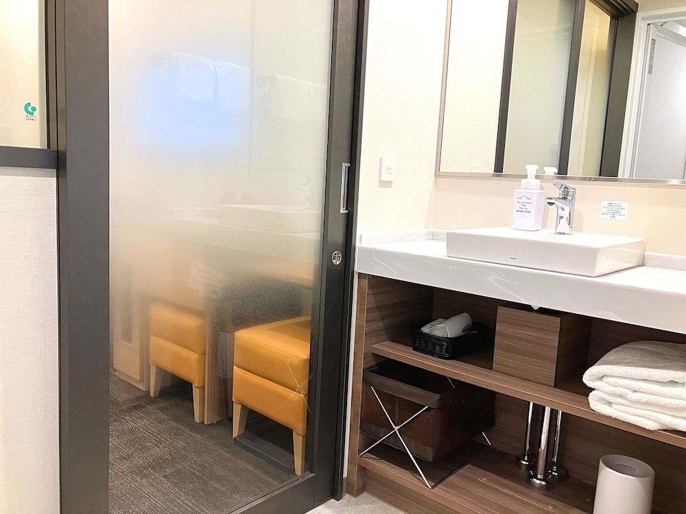 Twin Room, Shower Only (No Bathtub), Non Smoking