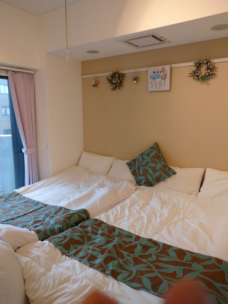 Lyon Doll Shinjuku Gyoen 401 Apartment 11