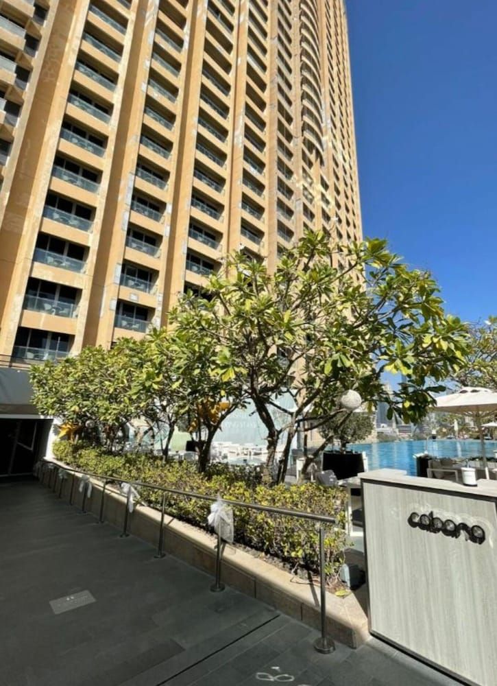 undefined Luxury 1 bedroom at Fashion Avenue Dubai Mall Residences 4